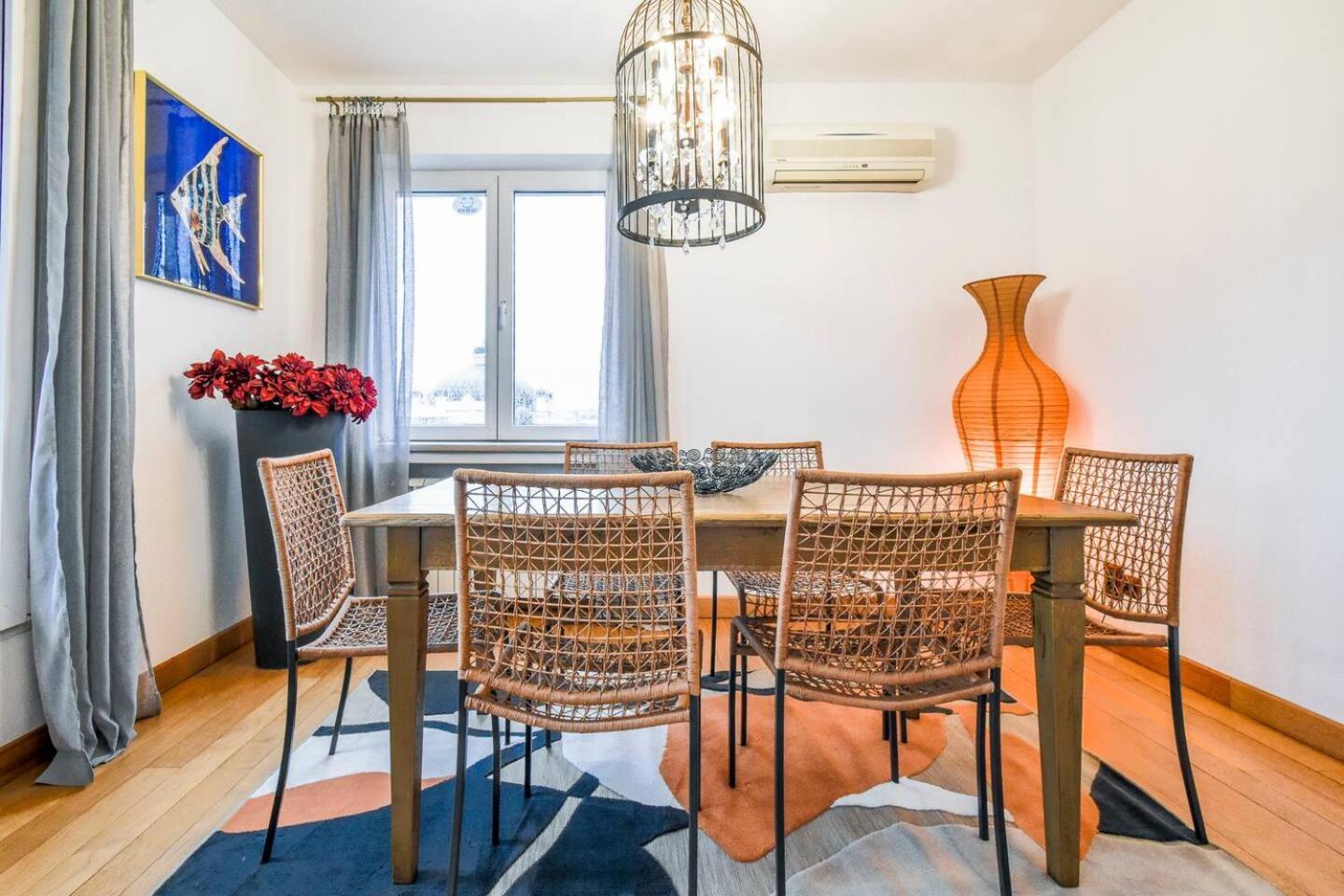 Fully Equipped Vitoshka Area Spacious Metro Σόφια Εξωτερικό φωτογραφία