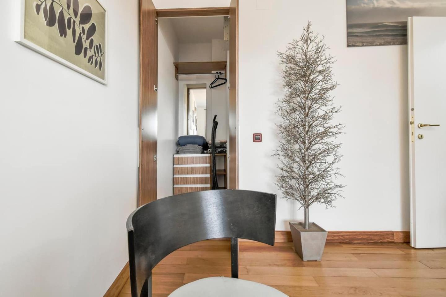 Fully Equipped Vitoshka Area Spacious Metro Σόφια Εξωτερικό φωτογραφία
